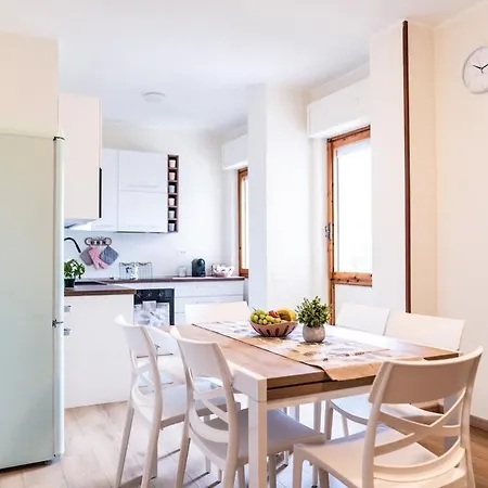 Lägenhet Casa Mara - Carbonia, Ac, Private Balcony & Full Kitchen