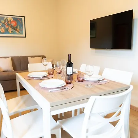 Casa Mara - Carbonia, Ac, Private Balcony & Full Kitchen *